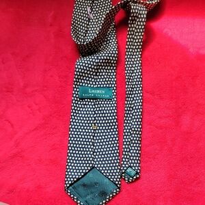 Ralph Lauren Elegant Black and Gold Tie